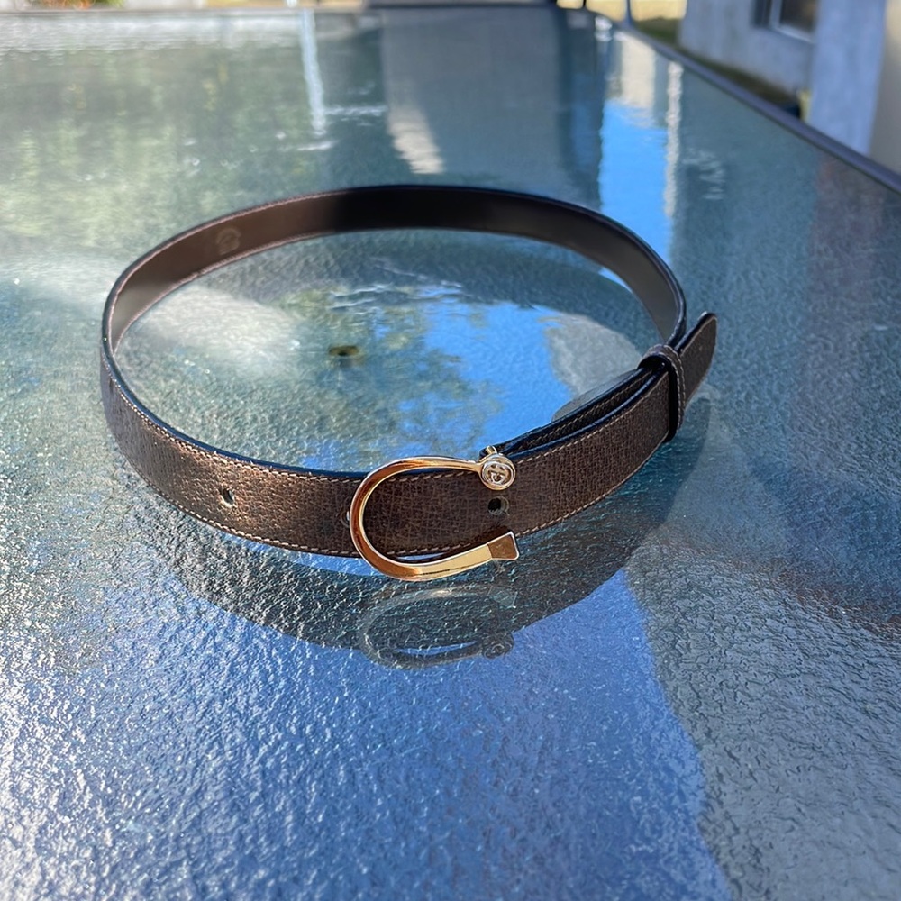 Vintage Gucci thin brown horshoe belt